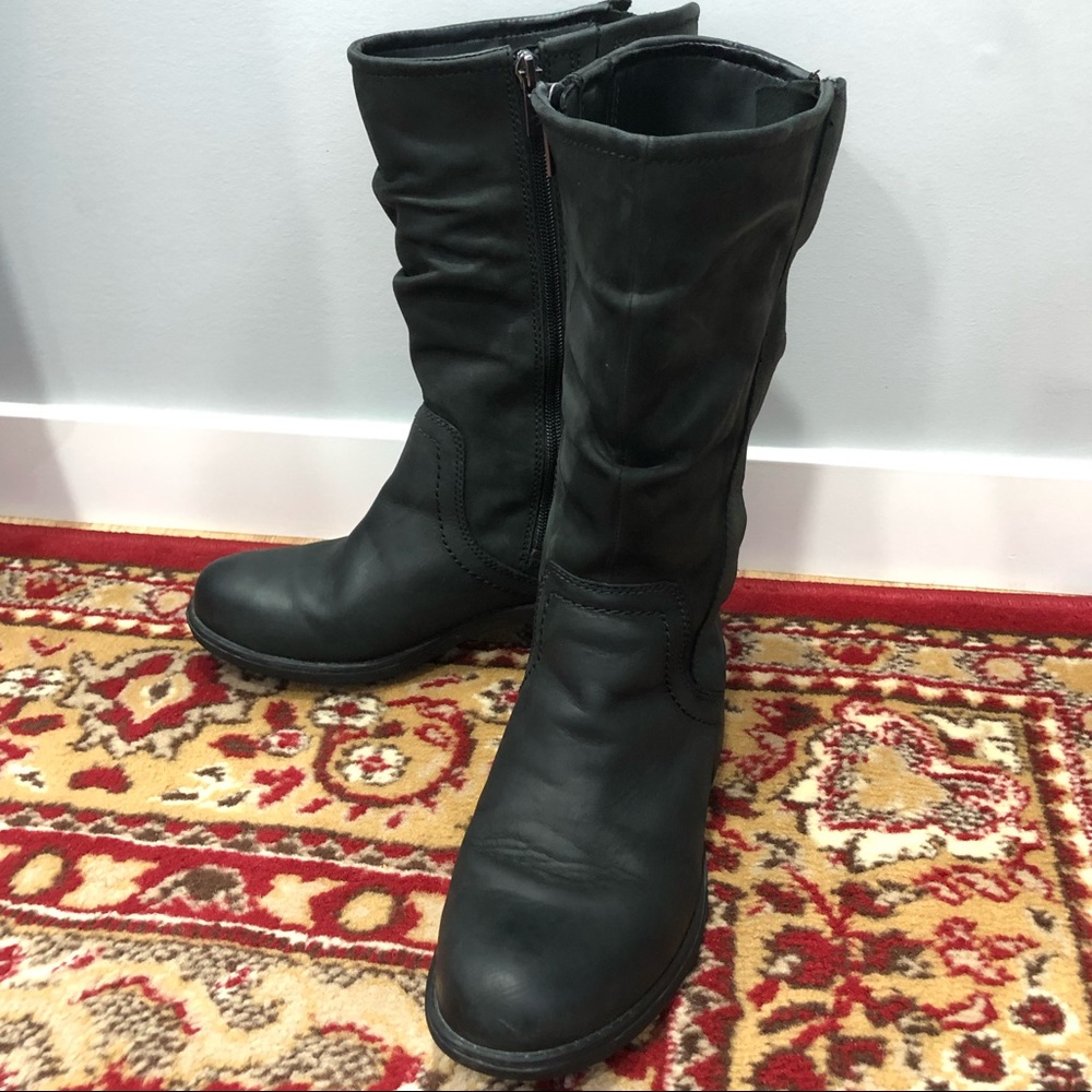 Clarks | 💯 Leather combat boots, Mansi Juniper